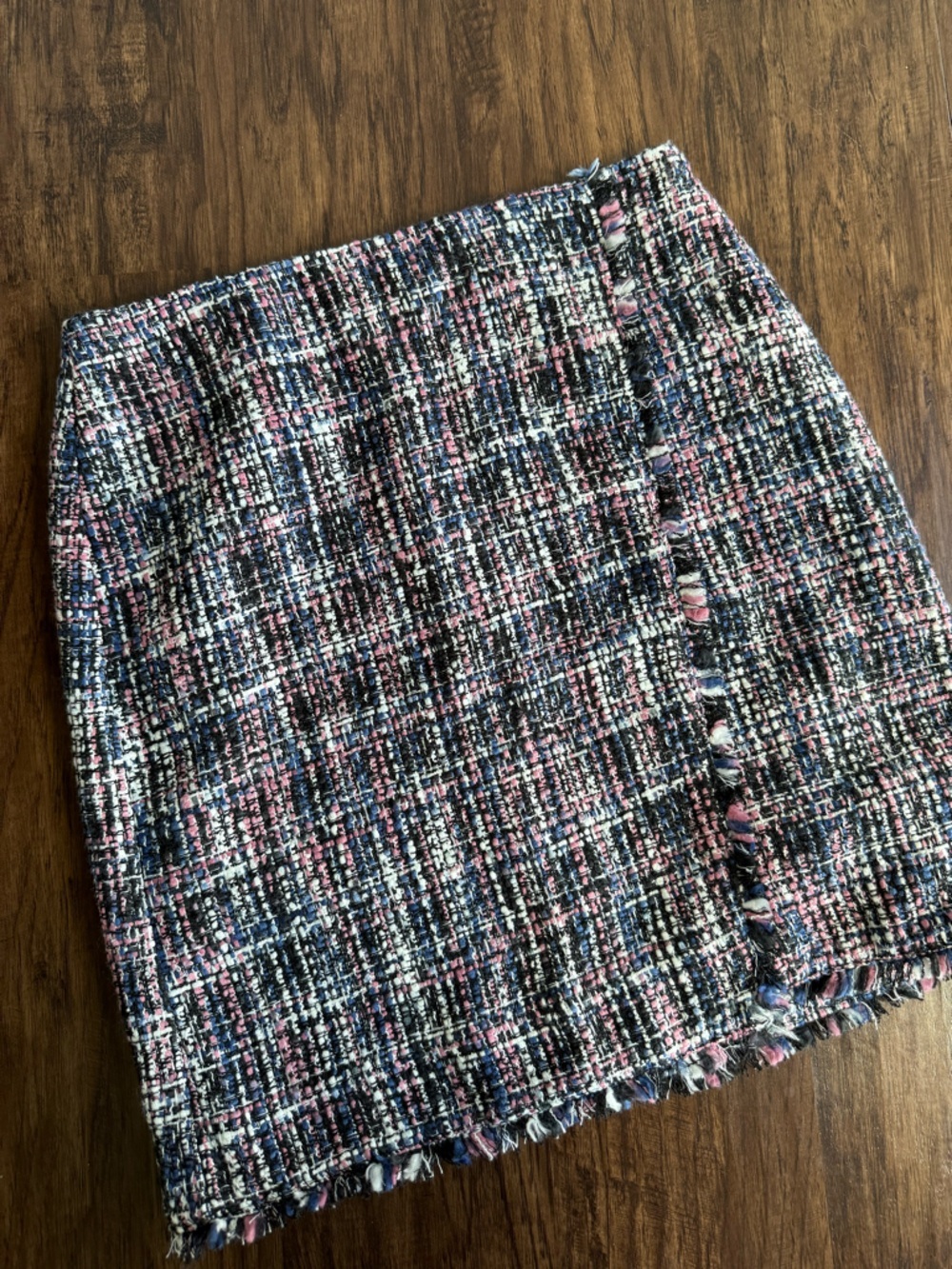 LOFT Black Tweed Mini Skirt with Pink & Navy Accents - Picture 2 of 10